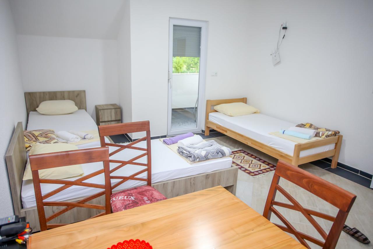Apartments River Una 5 Bihać Екстериор снимка