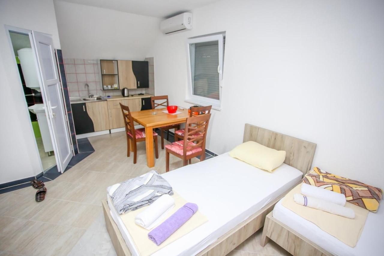 Apartments River Una 5 Bihać Екстериор снимка