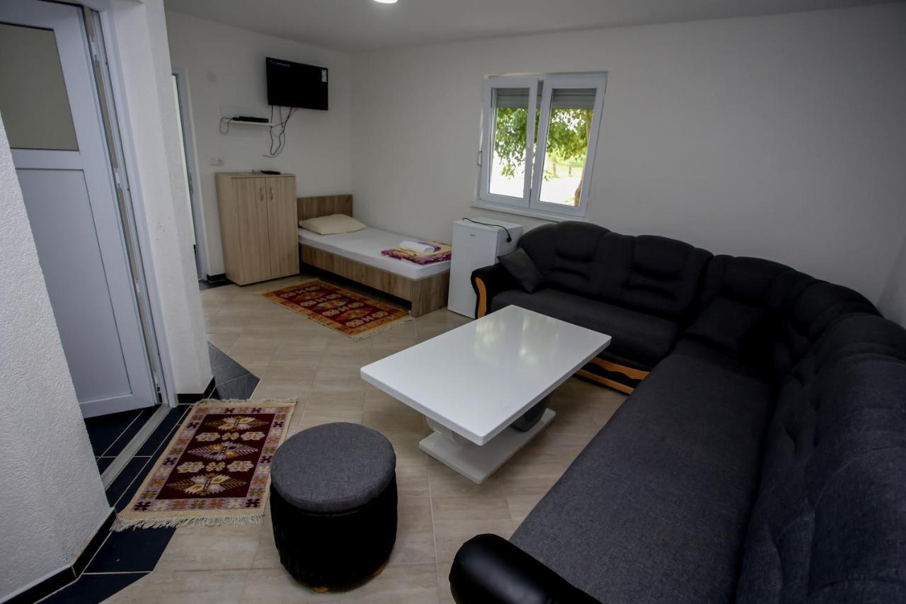 Apartments River Una 5 Bihać Екстериор снимка