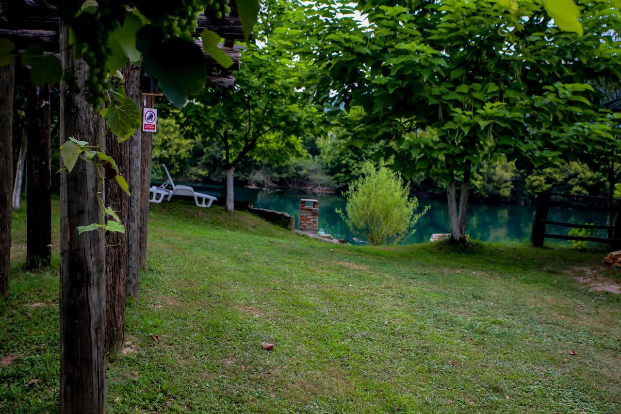 Apartments River Una 5 Bihać Екстериор снимка