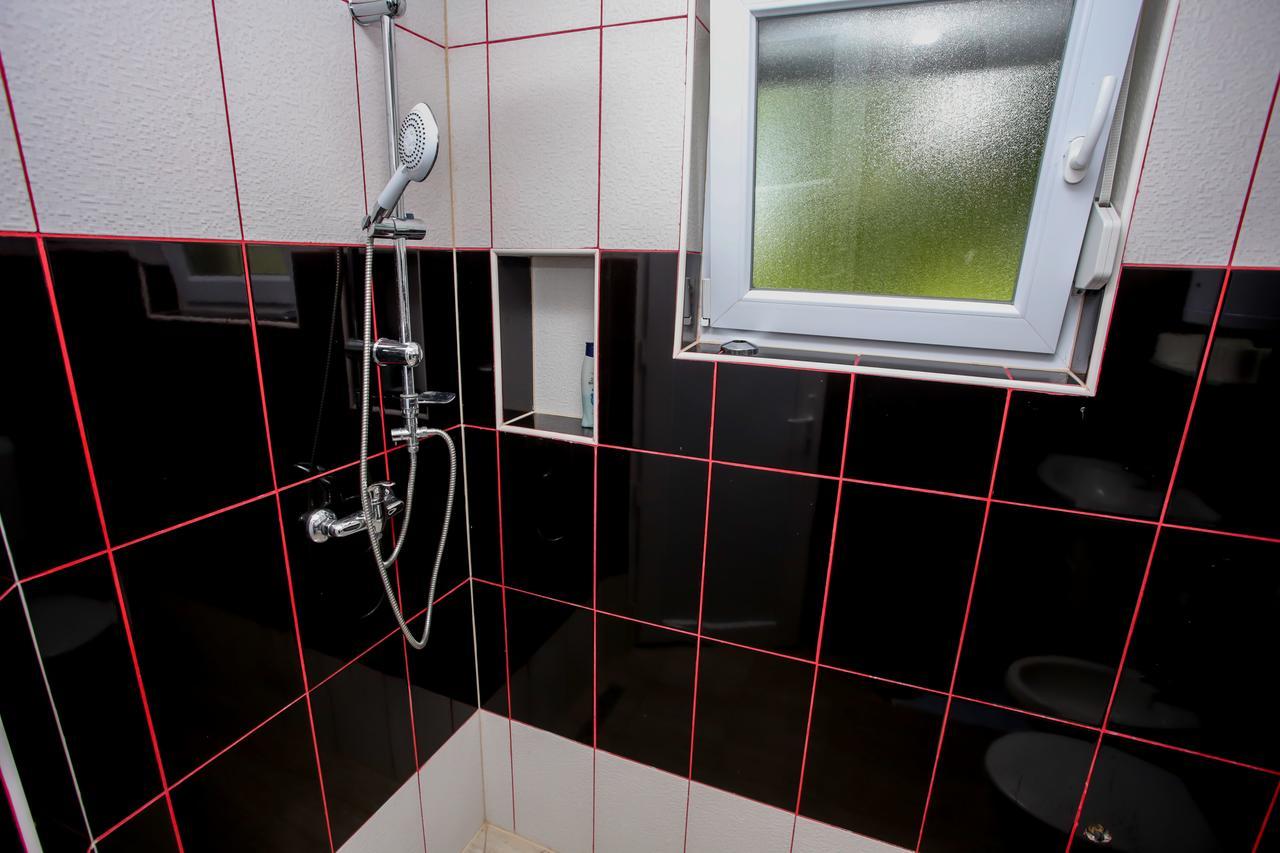 Apartments River Una 5 Bihać Екстериор снимка
