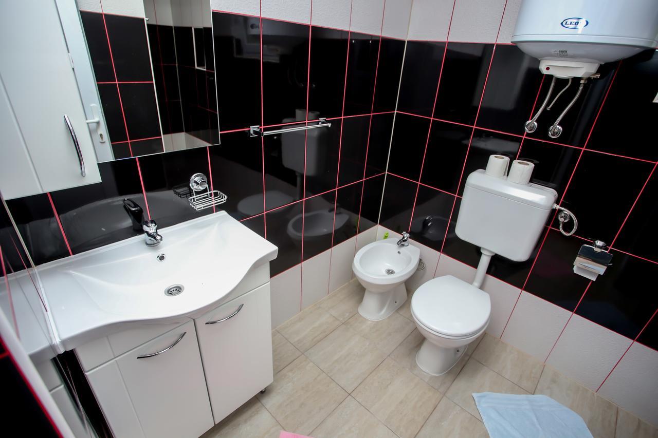 Apartments River Una 5 Bihać Екстериор снимка