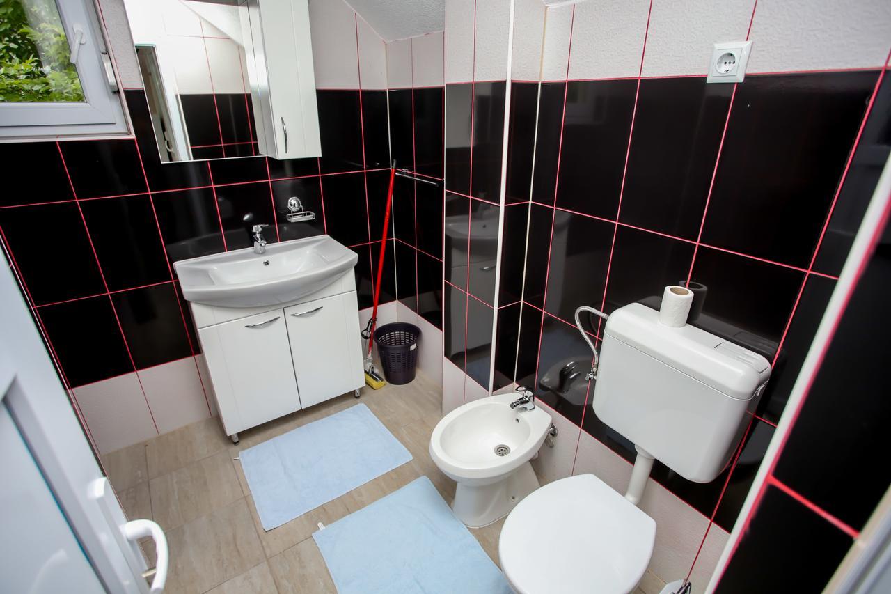 Apartments River Una 5 Bihać Екстериор снимка